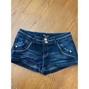Eighty Eight Jean Shorts Size 11